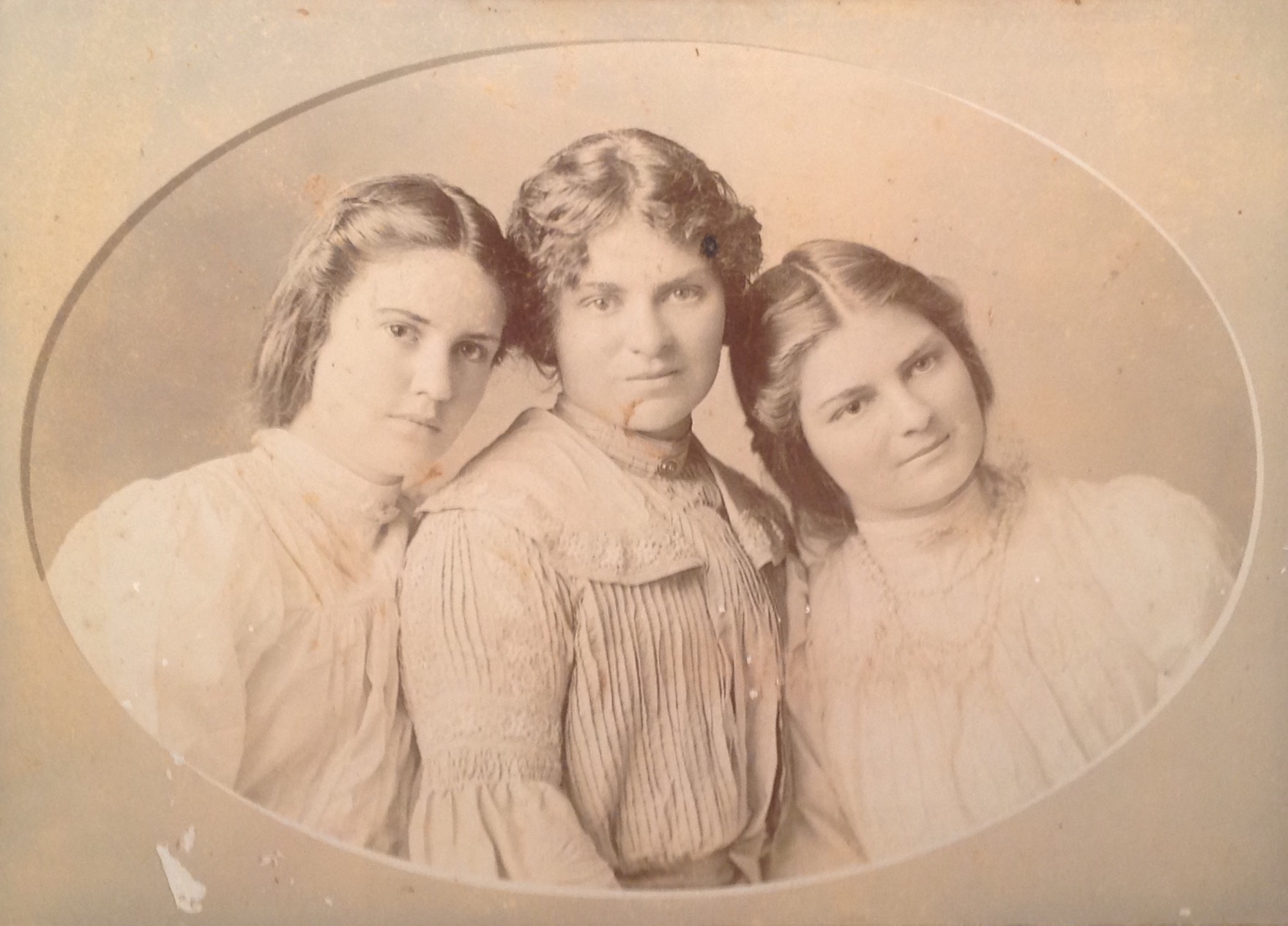 Card photograph by East London based photographer Osborne